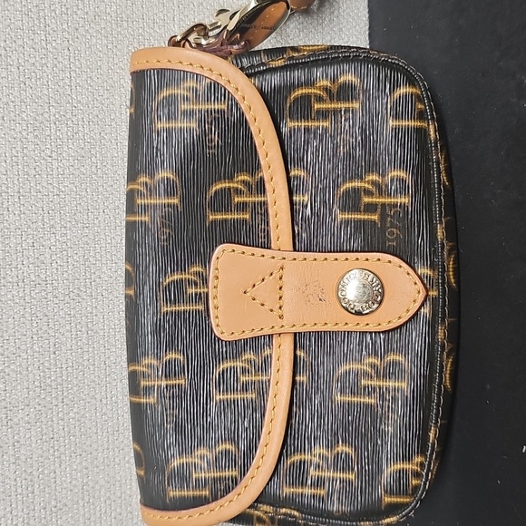 DOONEY & BOURKE COLLINS SHOULDER BAG W/MATCHING WRISTLET BFPM-12-169 - Picture 8 of 13